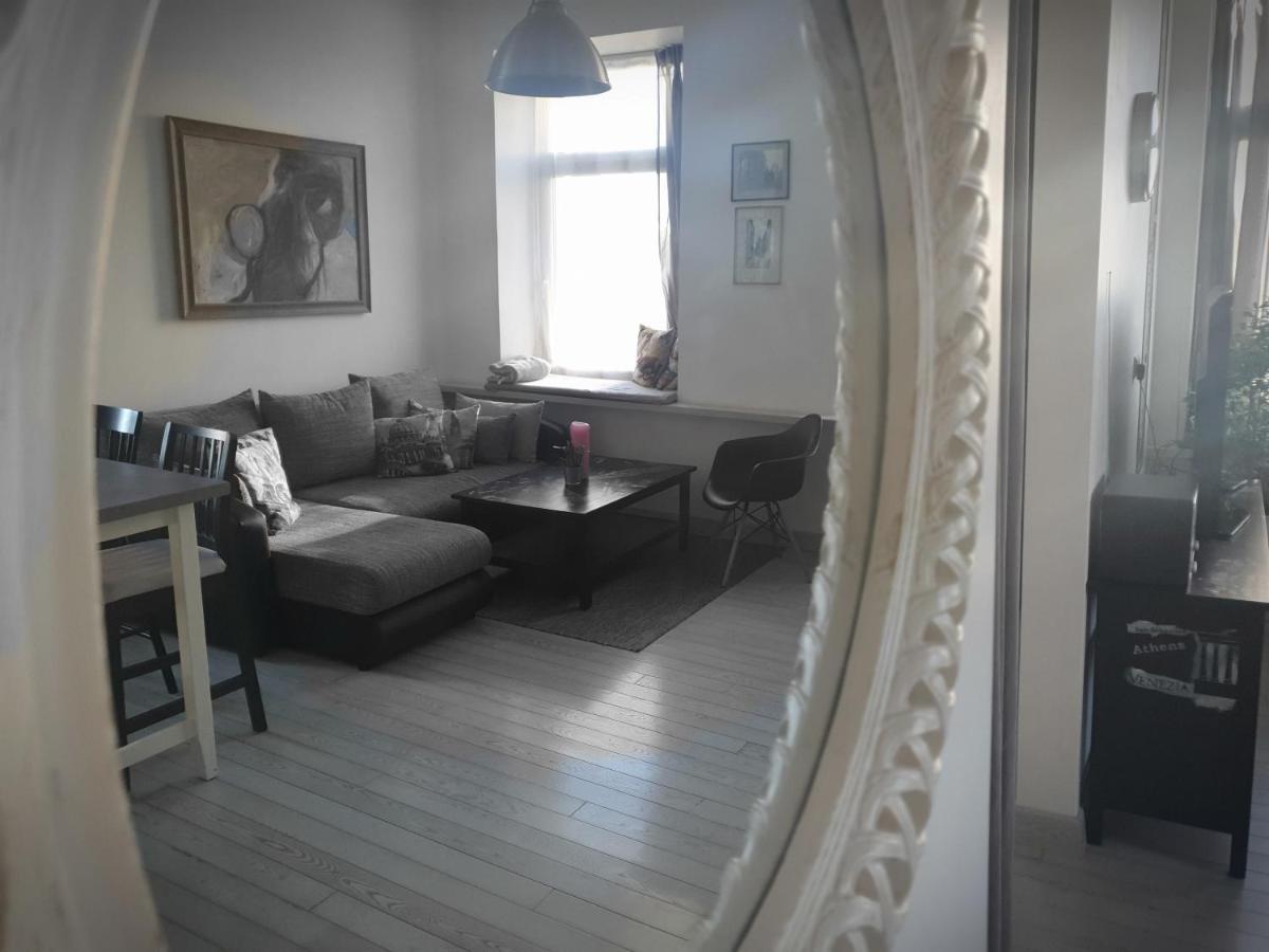 Vilnius Apartment With Stained Glass المظهر الخارجي الصورة