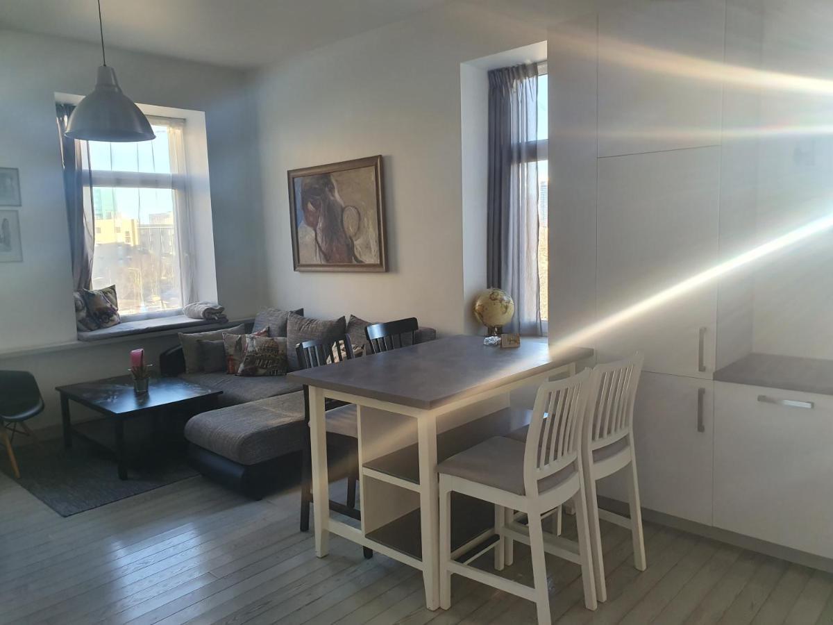 Vilnius Apartment With Stained Glass المظهر الخارجي الصورة