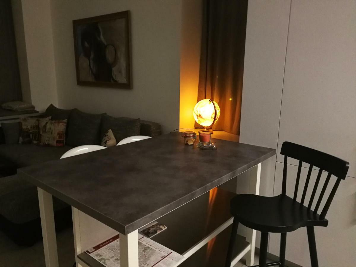 Vilnius Apartment With Stained Glass المظهر الخارجي الصورة