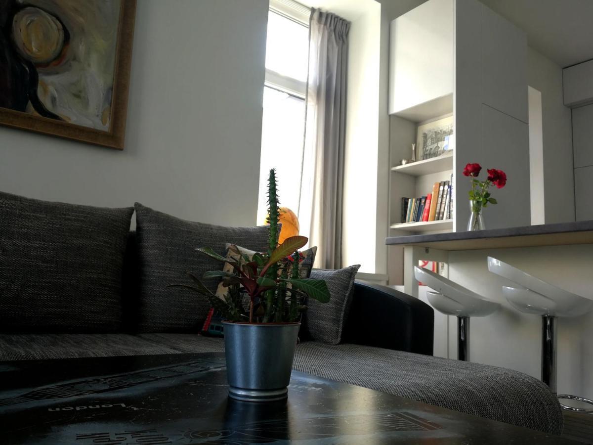 Vilnius Apartment With Stained Glass المظهر الخارجي الصورة